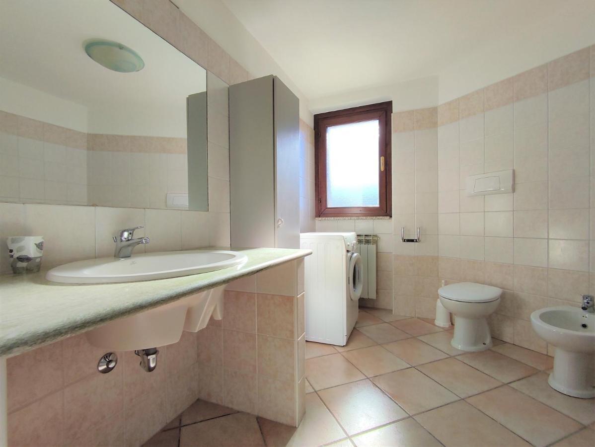 IseoLakeRental - Cà Negra Costa Volpino Bagian luar foto