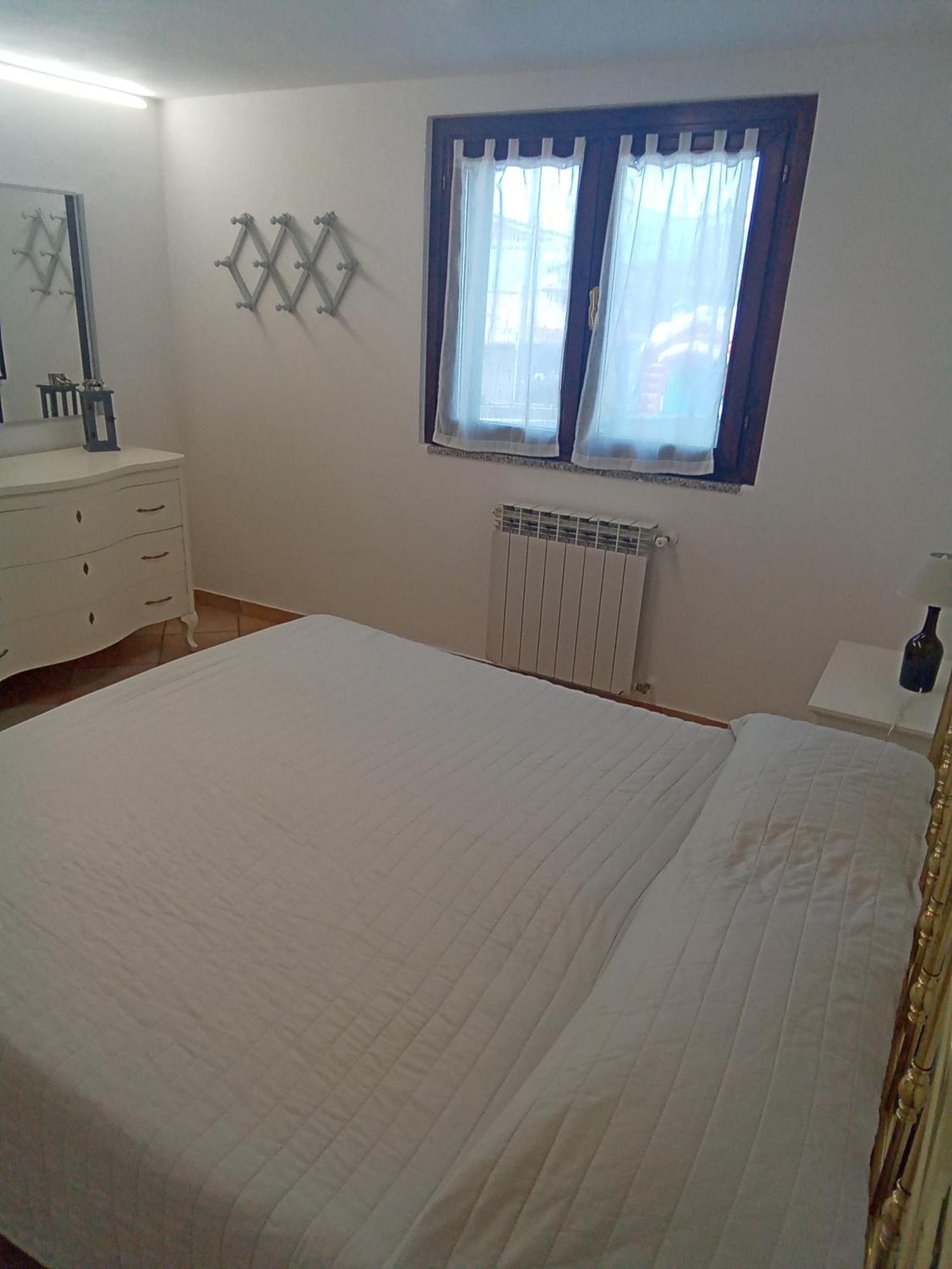 IseoLakeRental - Cà Negra Costa Volpino Bagian luar foto